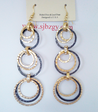 Fashion earrings